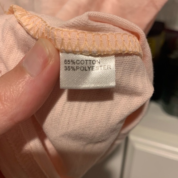 Smiley sunshine crop top one size Light pink NWOT - Picture 6 of 7